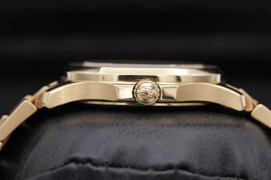 Patek Philippe Aquanaut 5066/1J-001